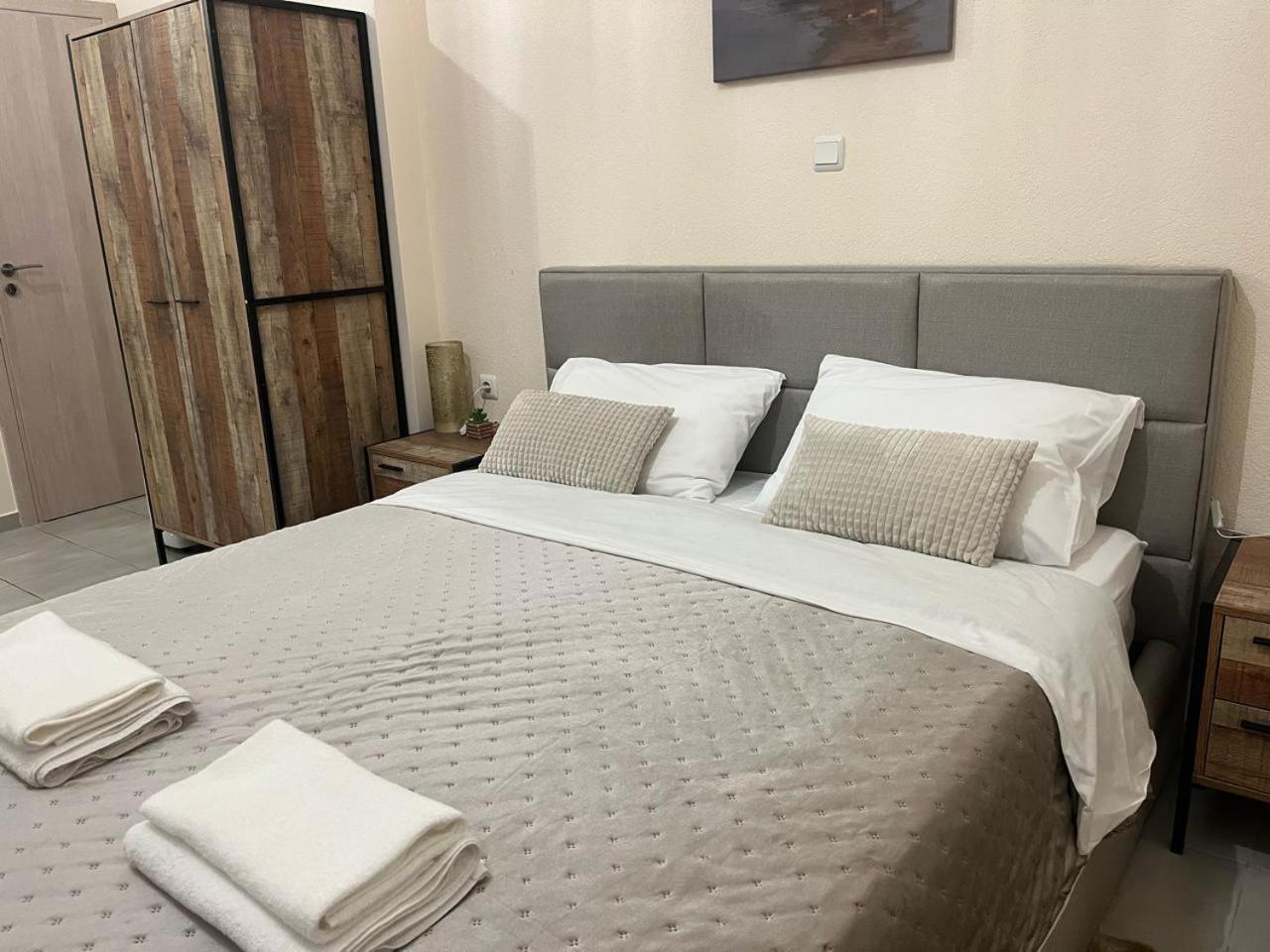 Golden Fleece Apartment Vipgreece Athens Ngoại thất bức ảnh